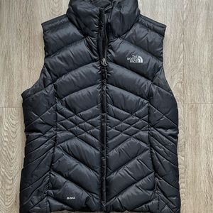 Women’s North Face 550 Puffer Vest Sz Medium